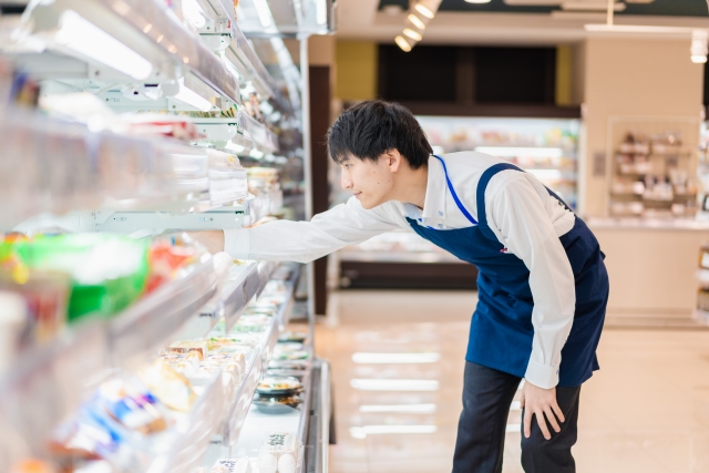 スーパーマーケット